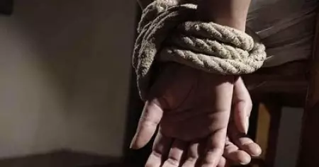 കോഴിക്കോട് വിദ്യാര്‍ത്ഥിനിയെ തട്ടിക്കൊണ്ടുപോയി പീഡിപ്പിച്ചു; പ്രതിക്കായി തെരച്ചില്‍ തുടരുന്നു