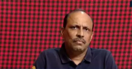 രണ്ട് മുന്‍ ആഭ്യന്തരമന്ത്രിമാര്‍ ഇത് കലാപമാക്കാന്‍ ആഗ്രഹിച്ചു; ഉമ്മന്‍ ചാണ്ടി തേജോവധത്തിന് കാരണം അവരുടെ മുഖ്യമന്ത്രി പദവി മോഹം: ടി.ജി നന്ദകുമാര്‍