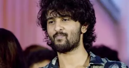 വെറുപ്പിന് മീതെ നമ്മുടെ വാക്കുകള്‍ ഉറക്കെ വിളിച്ചു പറയണം, അത് എന്നും തുടര്‍ന്ന് കൊണ്ടിരിക്കും: ഷെയ്ന്‍ നിഗം