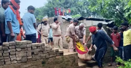 ഭൂമി തർക്കം; യു.പിയിൽ അഞ്ച് കുടുംബാംഗങ്ങൾ ഉൾപ്പെടെ ആറുപേർ കൊല്ലപ്പെട്ടു