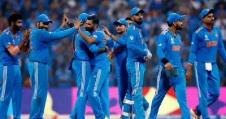 'തലക്കെട്ടുകളില്‍ നിറയുക കോഹ്‌ലിയും ഷമിയുമായിരിക്കും, എന്നാല്‍ ഇന്ത്യയുടെ യഥാര്‍ത്ഥ ഹിറോ അവനാണ്'