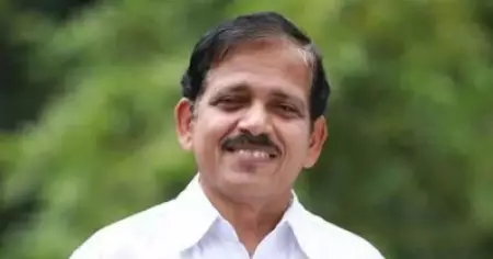 കലോത്സവ മേളകളുടെ പാചകപ്പുരയിലേക്കില്ലെന്ന വാക്ക് വീണ്ടും മാറ്റി പഴയിടം