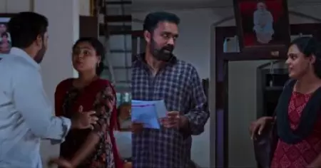 മോഡേൺ കാഴ്ചപ്പാടുള്ള മായയുടെ പഴഞ്ചൻ മോഹനനോടുള്ള പ്രണയം