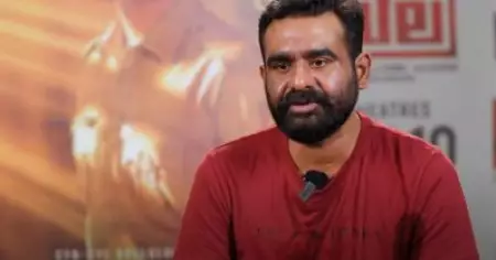 വീട്ടിലിരുന്ന് ഒ.ടി.ടിയില്‍ ഇറോട്ടിക് സിനിമ കാണുന്നവര്‍; കപട സദാചാരത്തിന് മുന്നില്‍ മുട്ടു കുത്തേണ്ട അവസ്ഥ: സിദ്ധാര്‍ത്ഥ് ഭരതന്‍ 
