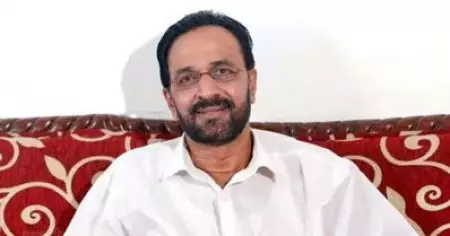 പിണറായിക്കെതിരെ കോൺഗ്രസ്‌ സ്ഥാനാർത്ഥിയായി ധർമടത്ത് മത്സരിച്ച സി. രഘുനാഥ്‌ ബി.ജെ.പിയിൽ