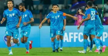 ഏഷ്യ കപ്പ്; ആദ്യ മത്സത്തിൽ ഇന്ത്യക്ക് കാലിടറി
