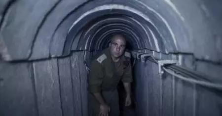 ഹമാസ് ഗസയിൽ നിർമിച്ച തുരങ്കങ്ങൾ നശിപ്പിക്കാൻ വർഷങ്ങൾ വേണ്ടി വരും; ന്യൂയോർക്ക് ടൈംസ് ലേഖനം