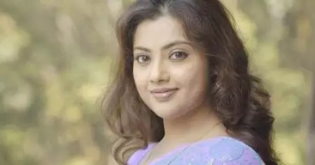 റീ റിലീസിങ്ങിനാണ് ആ സിനിമ ഞാന്‍ മുഴുവനായും കാണുന്നത്; അന്ന് തിയേറ്ററില്‍ വലിയ വിസിലടിയും ആഘോഷവുമായിരുന്നു: മീന