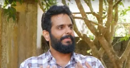 അവസരം ചോദിച്ചപ്പോൾ ആ വലിയ സംവിധായകൻ എന്നെ തളർത്തി, എനിക്കത് സഹിക്കാൻ കഴിഞ്ഞില്ല: അനീഷ് മേനോൻ