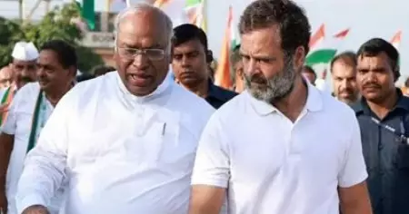 കോണ്‍ഗ്രസിന് വീണ്ടും തിരിച്ചടി; ബാങ്ക് അക്കൗണ്ടുകള്‍ മരവിപ്പിച്ച നടപടി റദ്ദാക്കണമെന്ന ആവശ്യം തള്ളി ദല്‍ഹി ഹൈക്കോടതി