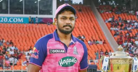 സഞ്ജു സാംസൺ കളിക്കളത്തിൽ എനിക്ക് പൂർണ സ്വാതന്ത്രം നൽകുന്നു: പ്രശംസയുമായി രാജസ്ഥാൻ സൂപ്പർ താരം