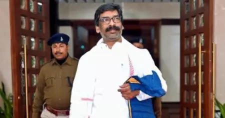 തല്ലിയും ഭീഷണിപ്പെടുത്തിയും പ്രതിപക്ഷ നേതാക്കളെ ബി.ജെ.പിയില്‍ ചേര്‍ക്കാന്‍ ശ്രമിക്കുന്നു; ഇ.ഡി അറസ്റ്റിനെതിരെ ഹേമന്ത് സോറന്‍