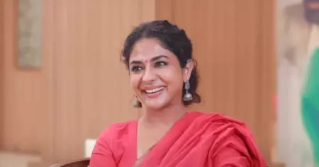 ഞാന്‍ ആ പാട്ടിലുണ്ടെന്ന്  മക്കള്‍ അറിഞ്ഞത് റീല്‍സിലൂടെ; മാജിക്കലാണ് ആ ഗാനം: പൂര്‍ണ്ണിമ ഇന്ദ്രജിത്ത്
