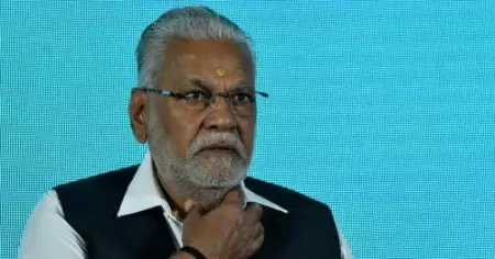 രാജാക്കന്‍മാര്‍ ബ്രിട്ടീഷുകാരുമായി അപ്പം പങ്കുവെച്ച് വിവാഹത്തിലേര്‍പ്പെട്ടെന്ന് നേതാവ്; ഗുജറാത്തില്‍ ബി.ജെ.പിയെ വെട്ടിലാക്കി ക്ഷത്രിയകലാപം