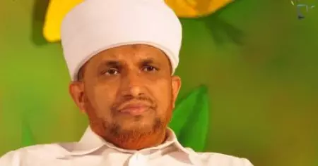 ഭരണഘടനയെ ചോദ്യം ചെയ്യുന്ന നിയമങ്ങളുണ്ടാകുമ്പോള്‍ ശക്തമായി പ്രതിരോധിക്കുന്നവരെ തെരഞ്ഞെടുക്കണം; ബിരിയാണി കഴിച്ചിരിക്കുന്നവരെയല്ല: സയ്യിദ് മുഹമ്മദ് തുറാബ് തങ്ങള്‍