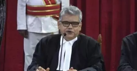 അന്ന് പോക്സോ കേസ് വിധിയിൽ സുപ്രീം കോടതിയിൽ നിന്ന് വിമർശനം, ഇന്ന് ആർ.എസ്.എസുകാരനാണെന്ന് വെളിപ്പെടുത്തി കല്‍ക്കട്ട ഹൈക്കോടതി ജഡ്ജി