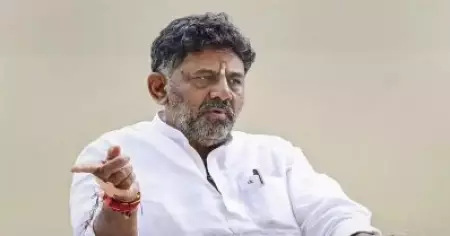 കുമാരസ്വാമിയെ ലൈംഗികാതിക്രമ കേസിൽ കുടുക്കാൻ ശിവകുമാർ 100 കോടി ഓഫർ ചെയ്തു:  ബി.ജെ.പി നേതാവ്