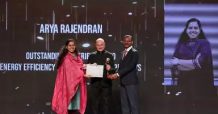 2024ലെ മികച്ച ഊർജ്ജ കാര്യക്ഷമത പ്രവർത്തനങ്ങൾക്കുള്ള പുരസ്ക്കാരം മേയർ ആര്യ രാജേന്ദ്രന്