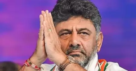 സ്വാമിമാർ രാഷ്ട്രീയത്തിൽ ഇടപെടരുത്; നേതൃമാറ്റം വേണമെന്ന് പരസ്യമായി പറയുന്ന നേതാക്കൾക്കെതിരെ നടപടി: ഡി.കെ. ശിവകുമാർ