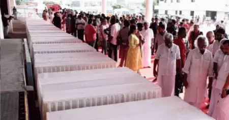 കുവൈറ്റ് തീപിടിത്തം: കൊച്ചിയിലെത്തിയ മൃതദേഹങ്ങൾ ഏറ്റുവാങ്ങി മുഖ്യമന്ത്രിയും മന്ത്രിമാരും