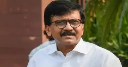 എക്‌സിറ്റ് പോളുകൾ കോർപ്പറേറ്റുകളുടെ മറ്റൊരു തന്ത്രം: സഞ്ജയ് റാവത്ത്