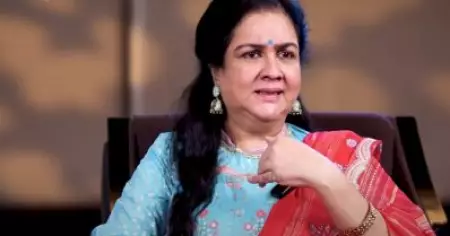 ആ നടന്റെ ജോഡിയായിട്ടാണ് ഞാന്‍ അഭിനയിക്കുന്നതെന്ന് അറിഞ്ഞപ്പോള്‍ ആദ്യം ചെറിയൊരു ബുദ്ധിമുട്ടുണ്ടായിരുന്നു: ഉര്‍വശി