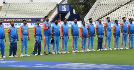 ഓസ്‌ട്രേലിയയെ കണ്ടാൽ അയാൾ കൊടുങ്കാറ്റാവും; ചരിത്രത്തിൽ നാലാം തവണയും കങ്കാരുപ്പടയുടെ അടിവേരിളക്കി