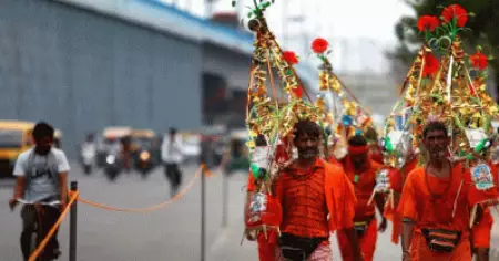 കന്‍വാര്‍ തീര്‍ത്ഥാടനം; യു.പിക്ക് പിന്നാലെ ഉത്തരാഖണ്ഡിലും കടകളുടെ പേര് മാറ്റാന്‍ മുസ്‌ലിം വ്യാപാരികൾക്ക് നിർദേശം
