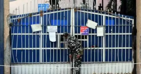 'കുടുംബവുമായി സംസാരിക്കണമെങ്കില്‍ കോടതിയെ സമീപിക്കണം'; തിഹാറിലെ കശ്മീരി തടവുകാര്‍ക്ക് വീണ്ടും നിയന്ത്രണം