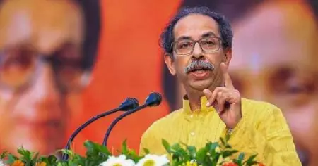 മുംബൈയെ അദാനി നഗരമാക്കാന്‍ അനുവദിക്കില്ല, അധികാരത്തിലെത്തിയാൽ ധാരാവി പുനർവികസന ടെൻഡർ റദ്ദാക്കും: ഉദ്ധവ് താക്കറെ