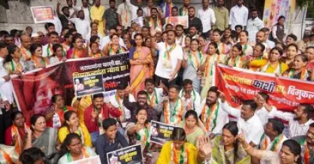 ബദ്‌ലാപൂർ ലൈംഗികാതിക്രമം; പെൺകുട്ടിക്ക് മുറിവുണ്ടായത് സൈക്ലിങ് കാരണമെന്ന് പ്രിൻസിപ്പൽ പറഞ്ഞതായി പരാതി