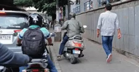 ഫുട്പാത്തുകള്‍ കാല്‍നടക്കാര്‍ക്കുള്ളത്; വാഹനമോടിച്ചാല്‍ നടപടി