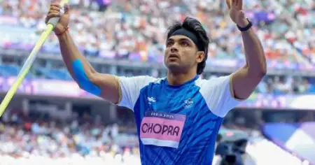 വെള്ളിത്തിളക്കത്തിലും നീരജിന് അഭിമാനിക്കാനേറെ; ചരിത്രത്തിലെ ഇരട്ട നേട്ടങ്ങളില്‍ ഇന്ത്യന്‍ സൂപ്പര്‍ താരം