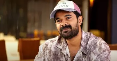 ത്രൂ ഔട്ട് 50 വയസുകാരന്റെ വേഷം; തമിഴിലെ ആ റോള്‍ എനിക്ക് ഒട്ടും കണ്‍വിന്‍സിങ്ങല്ലായിരുന്നു: ഹക്കിം ഷാ