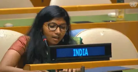 കശ്മീരിനെ ഫലസ്തീനുമായി താരതമ്യം ചെയ്തതില്‍ പാക്കിസ്ഥാന്‍ പ്രധാനമന്ത്രിക്കെതിരെ യു.എന്നില്‍ ഇന്ത്യ