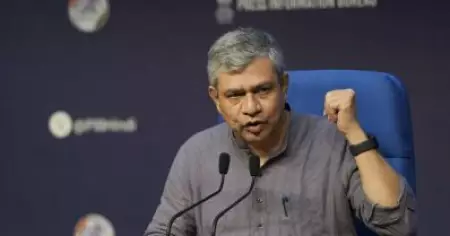 70 വയസ് കഴിഞ്ഞവര്‍ക്ക് സൗജന്യ ചികിത്സ പ്രഖ്യാപിച്ച് കേന്ദ്ര സര്‍ക്കാര്‍