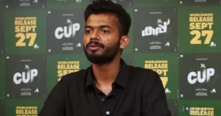 വിജയ്‌യുടെ ലുക്കുള്ള ആ മലയാളനടനെക്കുറിച്ചാണ് തമിഴ്‌നാട്ടുകാര്‍ ഇപ്പോള്‍ എന്നോട് സംസാരിക്കുന്നത്: മാത്യു തോമസ്
