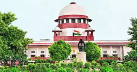 കൊല്‍ക്കത്തയിലെ യുവഡോക്ടറുടെ മരണം; സുപ്രീം കോടതി സ്വമേധയാ സ്വീകരിച്ച ഹരജി നാളെ പരിഗണിക്കും