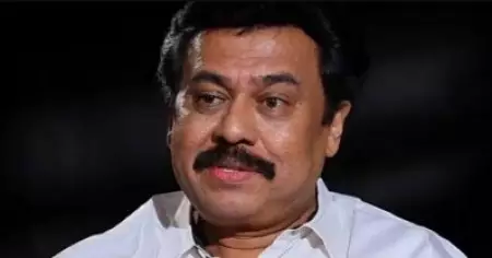 മന്ത്രിമാര്‍ക്ക് ഇഷ്ടക്കേട് തോന്നിയാല്‍ അവാര്‍ഡ് കിട്ടില്ലെന്ന ഭയം; എന്ത് വൃത്തികേട് കണ്ടാലും കലാകാരന്മാര്‍ മിണ്ടുന്നില്ല: വിനയന്‍