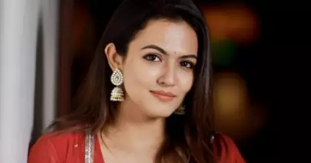 നമ്മുടെ നാട്ടില്‍ എന്തും പറയാന്‍ ലൈസന്‍സ് ഉള്ള ആളാണ് ആ നടന്‍: അപര്‍ണ ദാസ്