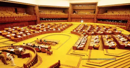 എ.ഡി.ജി.പി- ആര്‍.എസ്.എസ് ബന്ധം: പ്രതിപക്ഷ  പ്രമേയത്തില്‍ അടിയന്തര ചര്‍ച്ച