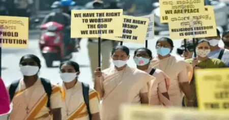ക്രിസ്ത്യന്‍ പള്ളിയുടെ നിര്‍മാണം അനധികൃതമെന്നാരോപിച്ച് മതില്‍ പൊളിച്ച് ബി.ജെ.പി പ്രവര്‍ത്തകര്‍