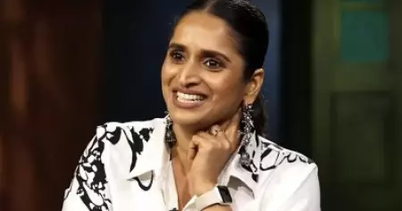 ആ ബോളിവുഡ് നടനെ എല്ലാവർക്കും പേടി, ഹിന്ദി അറിയാഞ്ഞിട്ടും ഞാൻ അദ്ദേഹത്തെ കയ്യിലെടുത്തു: സുരഭി ലക്ഷ്മി