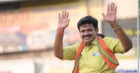 'എന്നെ കൂടുതല്‍ സ്‌നേഹിച്ചു കൊല്ലരുത്'; പാലക്കാടേക്ക് ഇനിയില്ലെന്ന് സന്ദീപ് വാര്യര്‍