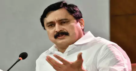 മുനമ്പത്ത് ആരെയും കുടിയൊഴിപ്പിക്കില്ല; രാഷ്ട്രീയ ധ്രുവീകരണം നടത്തരുത്: വി. അബ്ദുറഹ്‌മാന്‍