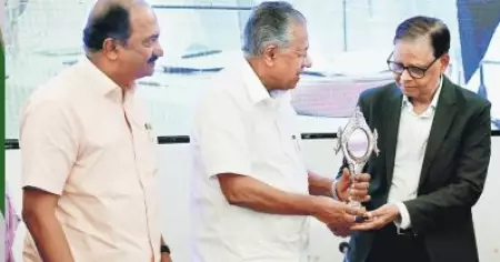 സംസ്ഥാനത്തിന്റെ നേട്ടങ്ങള്‍ അയോഗ്യതയാവരുത്; ധനകമ്മീഷന് മുമ്പില്‍ ഒറ്റക്കെട്ടായി കേരളം