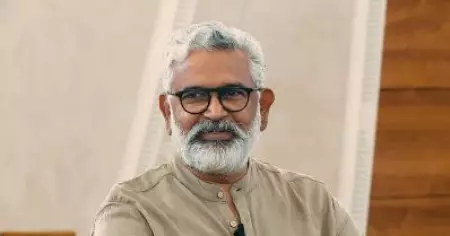 ശ്രീനിവാസനെ പോലെ സെറ്റിലിരുന്ന് വളരെ അപൂര്‍വമേ എഴുതിയിട്ടുള്ളു; ആ രീതി ഞാന്‍ ശ്രമിക്കാറുണ്ട്: ബ്ലെസി