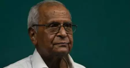 എം.എം. ലോറന്‍സിന്റെ മൃതദേഹം മതാചാരപ്രകാരം സംസ്‌കരിക്കണമെന്ന ഹരജി തള്ളി ഹൈക്കോടതി