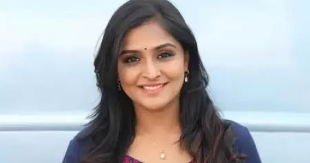 ആ നടിയുടെ പേരുമായി സാമ്യമുള്ളത് കൊണ്ട് എന്റെ പേര് അന്ന് മാറ്റി നമ്പീശനാക്കി: രമ്യ നമ്പീശന്‍