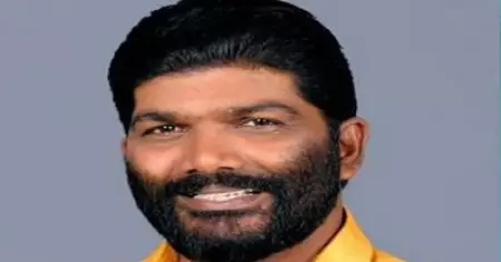 പകുതി വില തട്ടിപ്പ്; തിരുവനന്തപുരം പ്രസ് ക്ലബ് സെക്രട്ടറി എം. രാധാകൃഷ്ണനെതിരെയും പരാതി